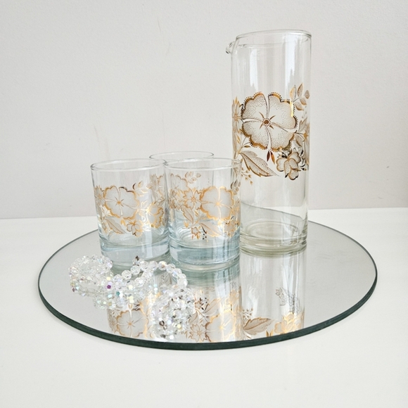 VTG Hollywood Regency Style White & Gold Glass Carafe & Low-Ball Glass Set - Picture 1 of 4